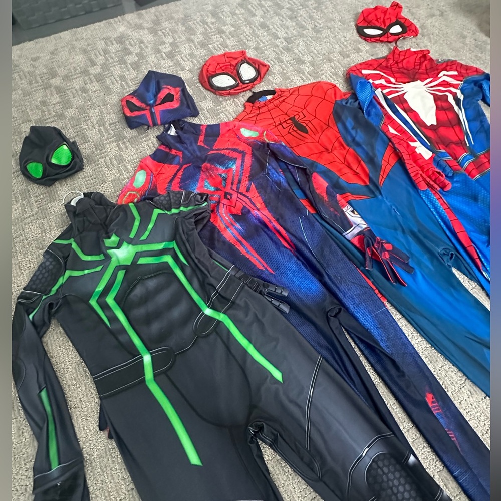Spider-Man Costume Lot, Youth Large, (4) Marvel Suits with Masks,great condition